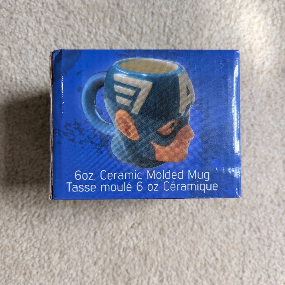 NIB 2016 Captain America Ceramic Mug by Surreal Entertainment - Collectible